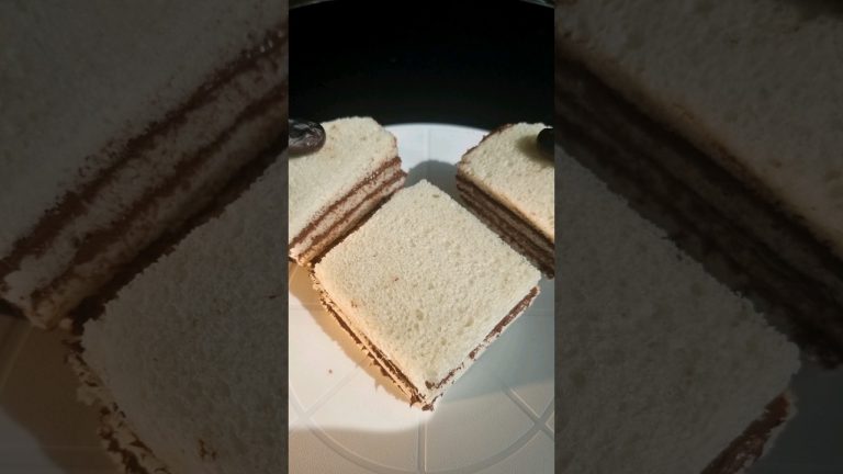 Would you eat this Heart Toast Cake? #shorts #cooking #asmr #cake #fyp #fypシ゚viral #fypage #fypシ゚