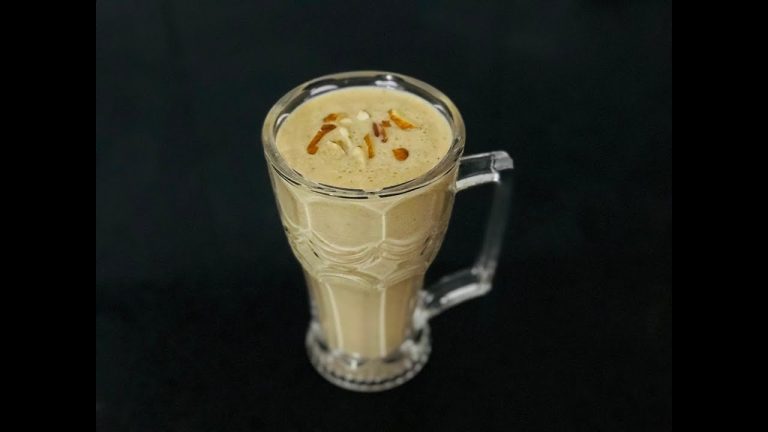 Walnut Banana Smoothie in Malayalam |Breakfast Smoothie |Nishi's Kitchen Vlogs | Recipe 544