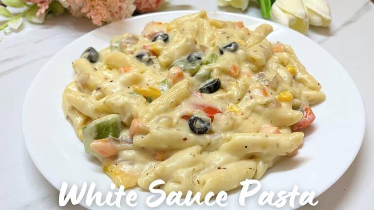WHITE SAUCE  PASTA | Delicious pasta recipe | Foodies Corner