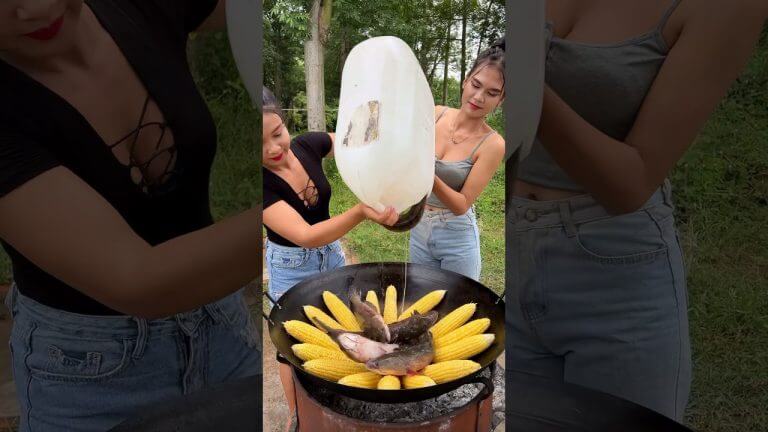 Corn braised with fish cook recipe #cooking #food #recipe #shorts #shortvideo