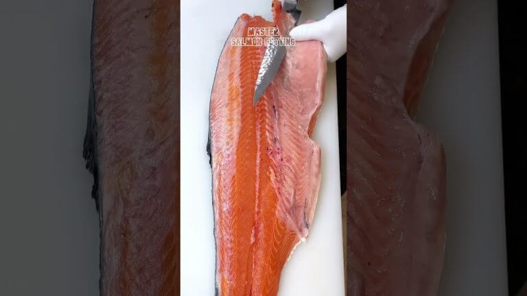 #wholesalmon #salmonsashimi #salmoncutting #salmonasmr #fish