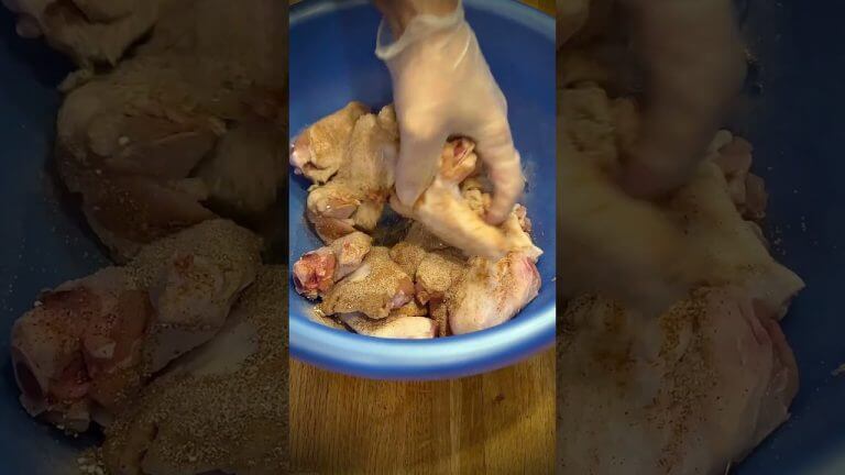 Sweet Heat Chicken Wings #shorts #food #cooking #recipe #chicken #wings #sweet  #tasty #delicious