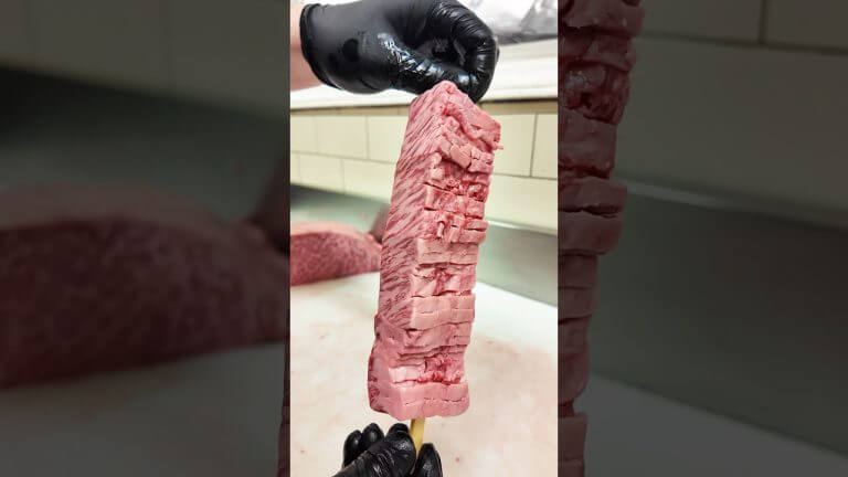 This is the Flake Steak 😮 🥩 Inspired by @reemazobel