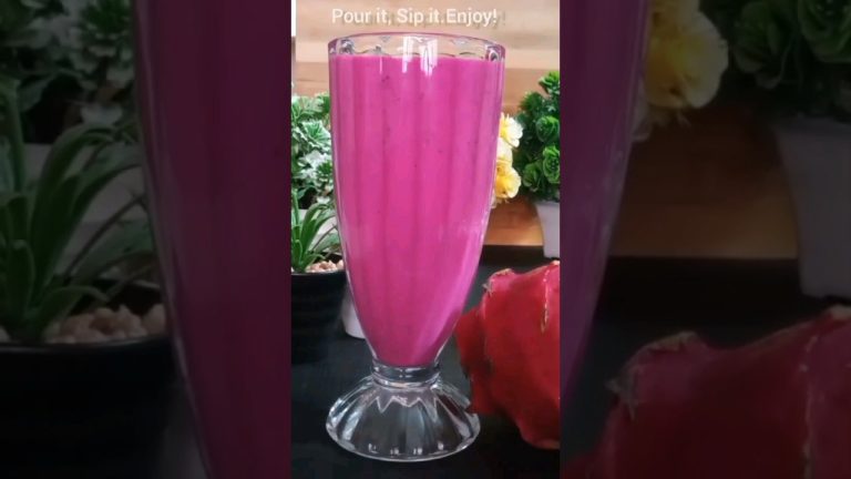 Dragon Fruit Milkshake|Dragon Fruit Smoothie|#shorts|KitchenMagicandMore