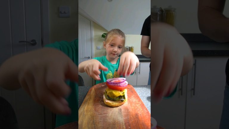 Cheeseburger 🍔 (with nephew and niece) #shorts