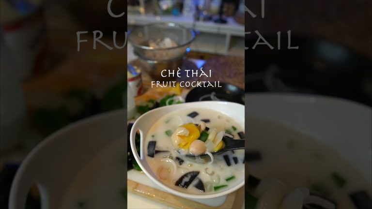 Easy Southeast Asian Summer Dessert Recipe. Chè Thái #vietnamesefood #recipe #dessert #shorts