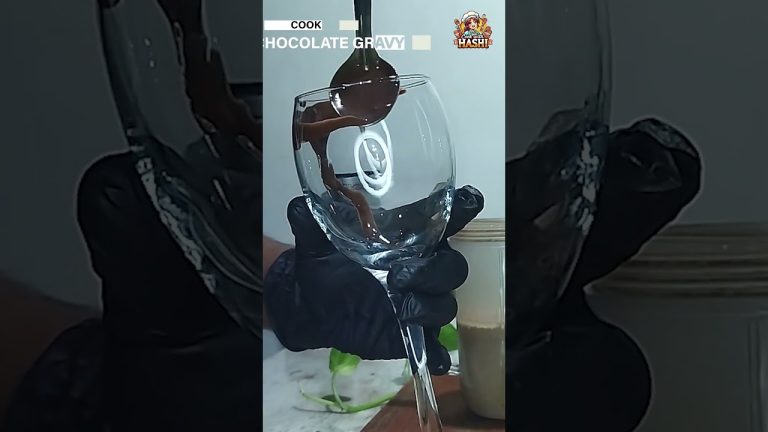 Indulgent Chocolate Biscuit Smoothie Recipe | Quick & Delicious Treat