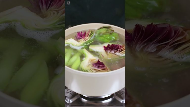 STEWED ARTICHOKE FLOWER WITH PORK LEG