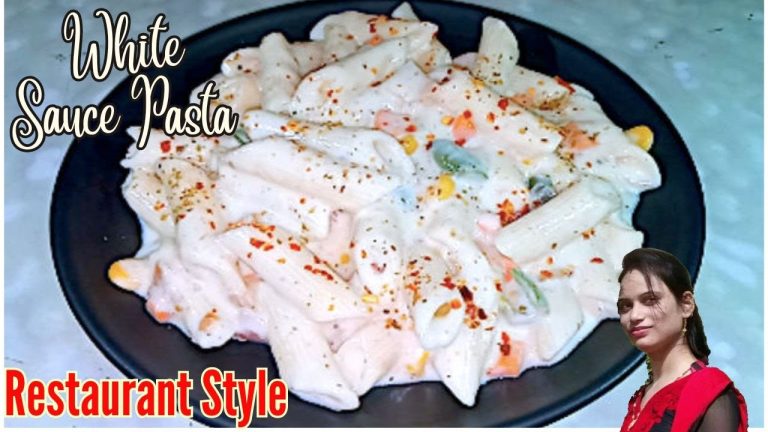 White Sauce Pasta । Creamy & Cheesy Restaurant Style White Sauce Pasta Recipe । Cooking With Manu