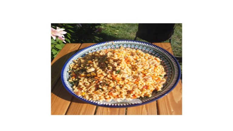 Макароны с курицей по-татарски на природе в казане на костре