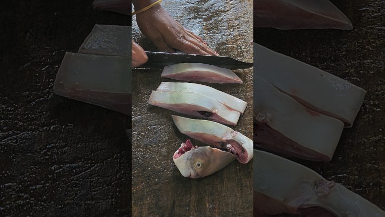 வெள்ளை வாவல்மீன்#beerichfishcorner #seafood #fishing #fish #seafoodrecipes #youtube #food #youtuber