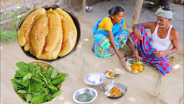 FISH EGG CURRY with potato and jute leaves recipe cooking & eating by our santali tribe grandma