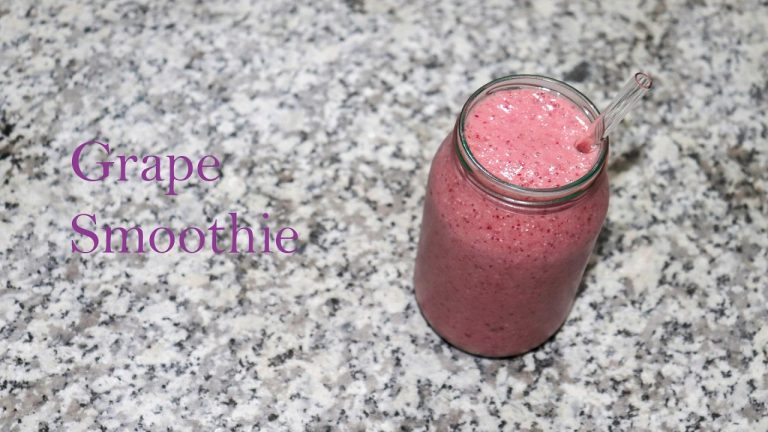 Pink Power: Absolutely Delicious Vegan Grape Smoothie Recipe!