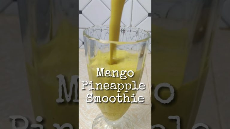🥭🍍 Refreshing Mango Pineapple Smoothie! 🍍🥭