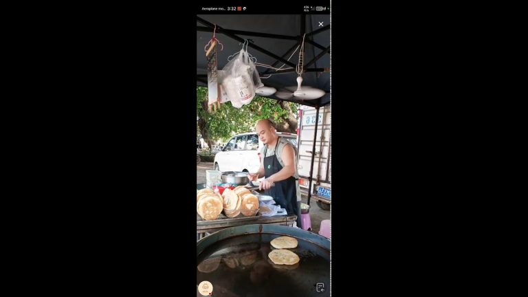 seturitu cooking food watching live streams