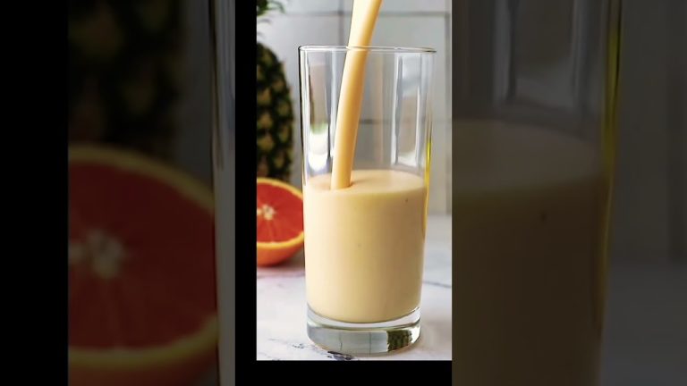 pineapple, banana shake #romantichits #evergreenhindilovesongs