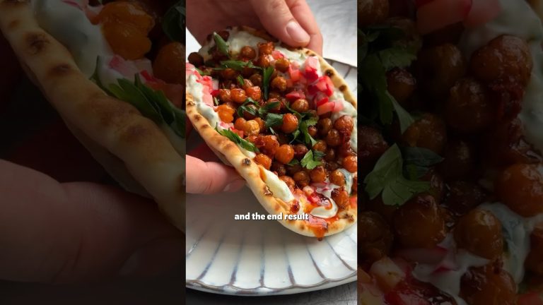 Harissa Chickpea + Tzatziki Flatbreads | SO VEGAN #veganfood #shorts #veganrecipes #recipes