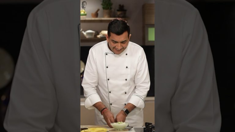 Let 'Pear Banana Yogurt' be your go-to solution for all your #MonsoonCravings. 😋👌 #ytshortsindia