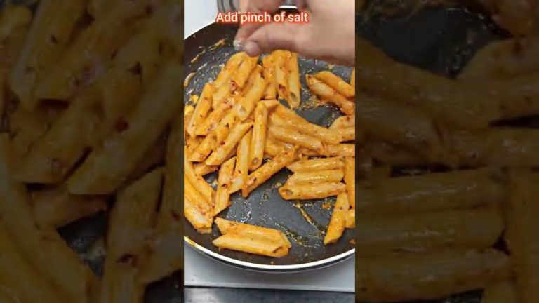 1 Minute Pasta Recipe For Lunch Box /Kids Lunch Box Recipe #shorts #short #ashortaday #lunchboxideas