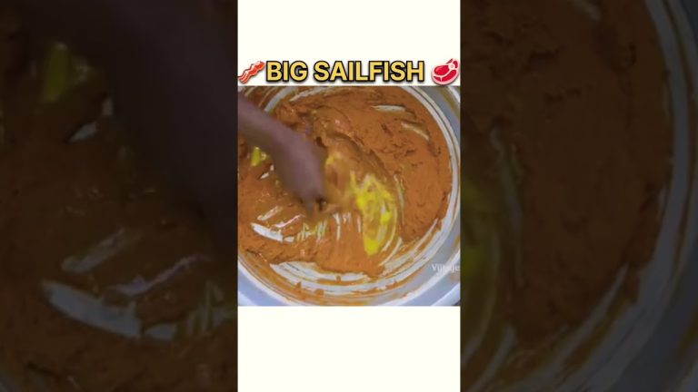 BIG SAILFISH 🥩 SHORT || FISH MAKING RECIPE || FISH FRY COOKING || #fishfry #shorts # #villagecooking