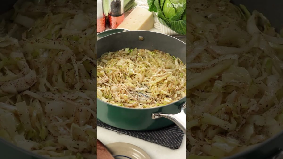 Easy Cacio e Pepe Sautéed Cabbage