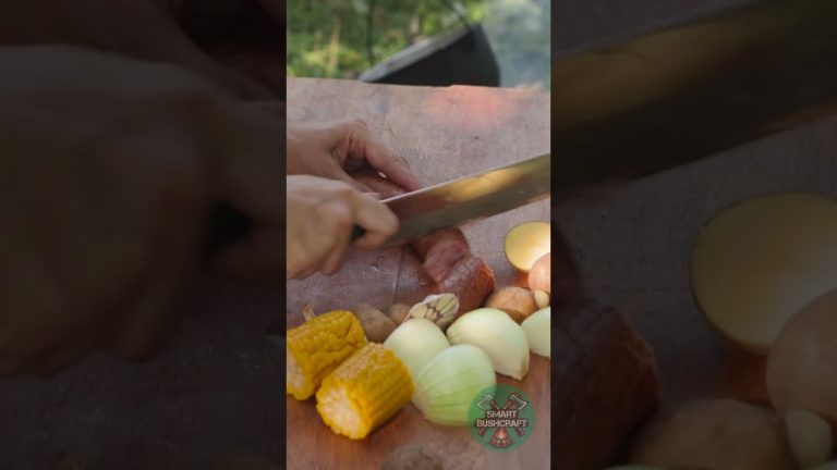 Seafood boil like you've never seen before by talented woman! 😋 #hack #camping