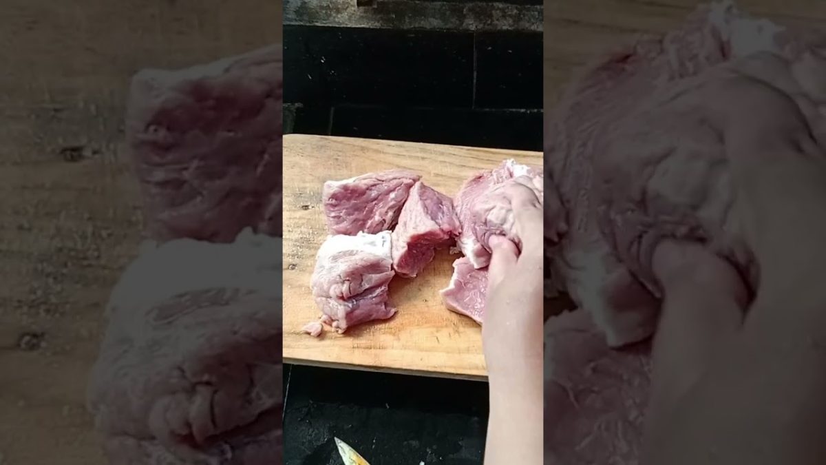 Potong daging sapi #youtuber #food #cooking #daging #beef #beefrecipe #rendang