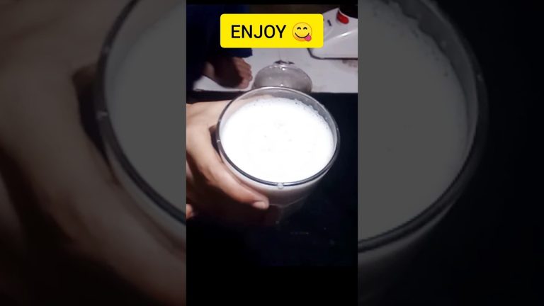 Sabja BANANA shake without sugar || Healthy & tasty  BANANA shake recipe 😋 #multitalented #ytshorts