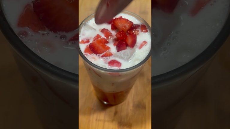 Korean Strawberry Milk #koreanfood #shorts