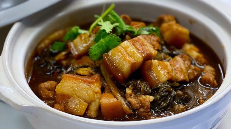 Simplified way to cook Braised Pork Belly with Preserved Mustard 梅菜扣肉