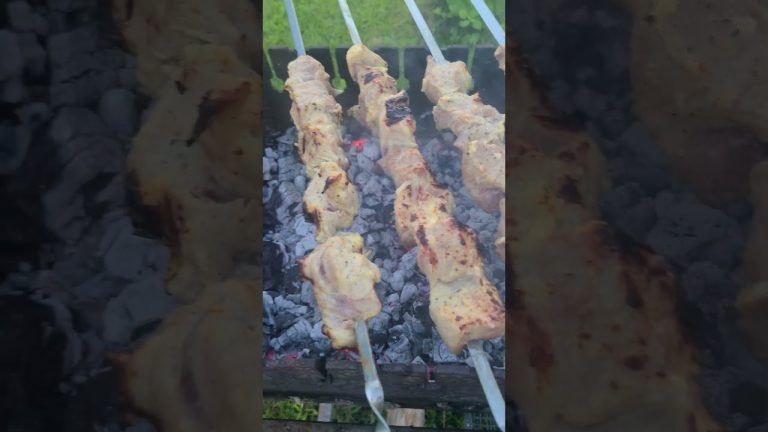 BBQ 2 #food #cooking #bbq #cookingchannel #funny #fun #шашлычок  #meat #grill #outdoorcooking