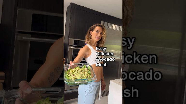 Chicken Avocado Mash 👉 find all my favorite recipes in WeRise App