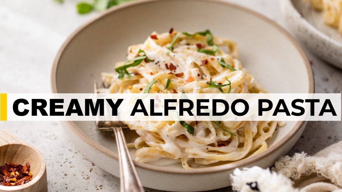 COTTAGE CHEESE ALFREDO PASTA SAUCE | quick, healthy dinner recipe!