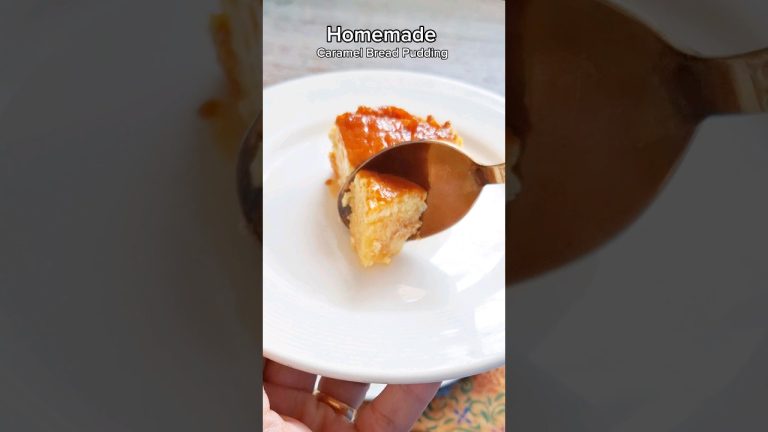 ❤️*Simple Ingredients* | Basic Caramel bread pudding recipe | No bake #dessert #shorts
