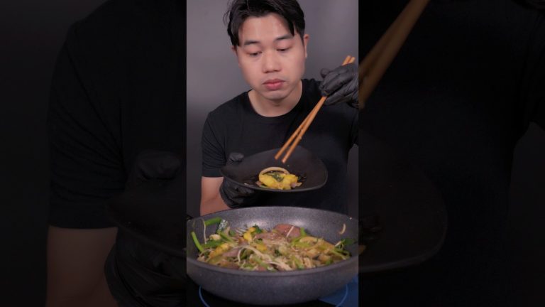 Tasty Pork Liver & Leeks stir-fried #asmr  #food #eatingsounds #cooking #mukbang #recipe #shorts