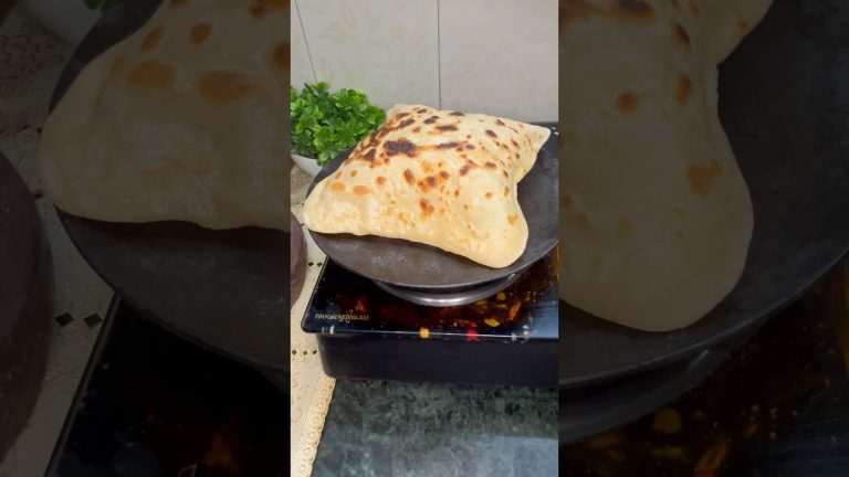 The ULTIMATE Cheese Paratha Recipe – Easy and Delicious Stuffed Bread! 👌#shorts #cooking #ytshorts