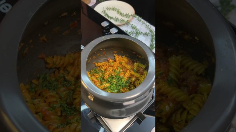 COOKER Vaala Desi PASTA🤩😋 #shorts #pastarecipe #pasta #pastalover #pastarecipes #snacks #food