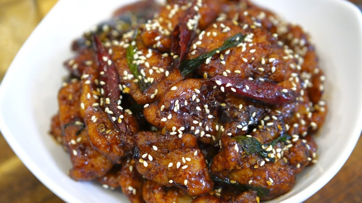 BETTER THAN TAKEOUT – Easy Mongolian Chicken Recipe