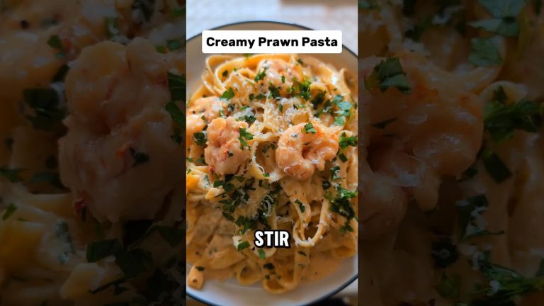 Creamy Garlic King Prawn Pasta while working from home #cooking #food #recipe #easyrecipe