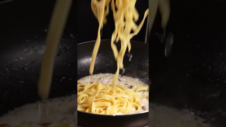 Creamy Raisin Fettucini Pasta