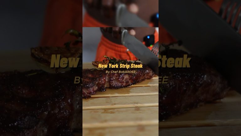 How to cook a New York Strip Steak #recipe #kitchen