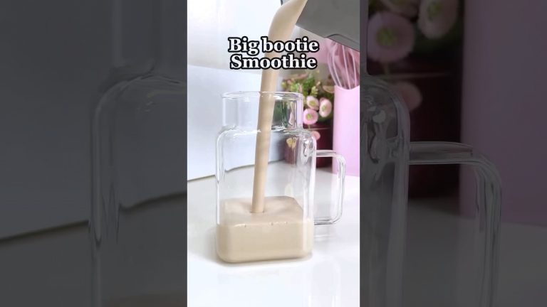 I Made Smoothies for a Bigger Butt, Booty!