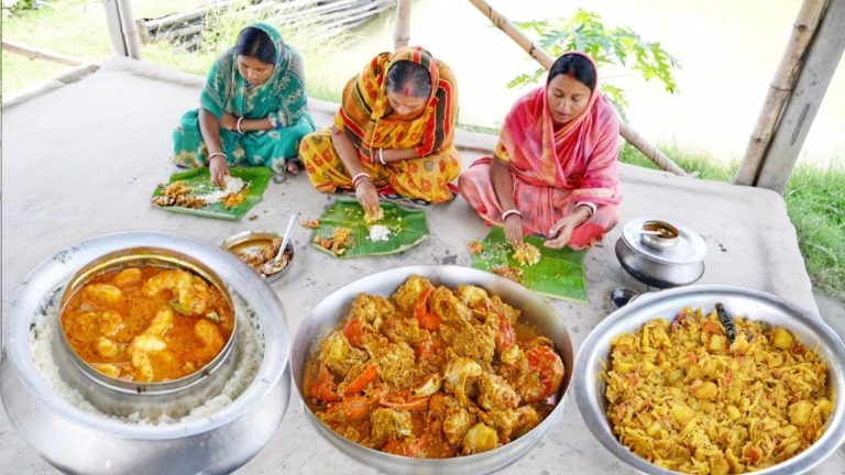 সুন্দরবনের কাঁকড়ার ঝাল, গরমভাতে চিংড়িমাছ ভাপা সাথে বাঁধাকপির ঘন্ট রান্না || crab curry recipe