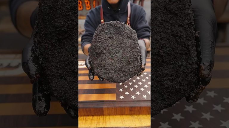 Snake Method Brisket #brisket #brisketburntends #smokedbrisket #snakemethod #weberkettle #tftibbq