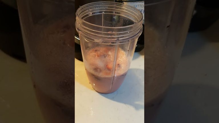 Healthy strawberry shake #shorts #short