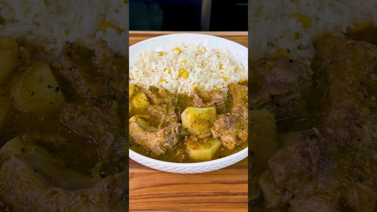 Las Costillas con Papas en Salsa Verde favoritas de mi esposo #shorts