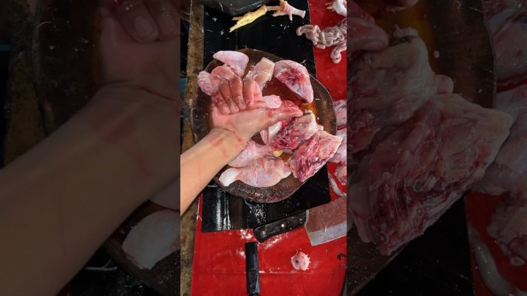 #cuttingskills #carapotongayam #chicken #dagingayam #chickenrecipes #chickencutting #short #ayam