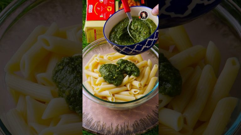 imagine eating cheesy pasta with your childhood friends🙊🙊🙊🙊🙊