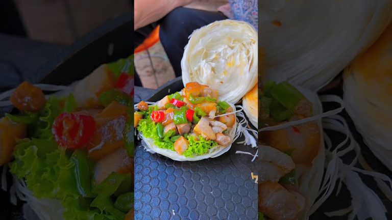 Chinese burger Fried Pork with Chili