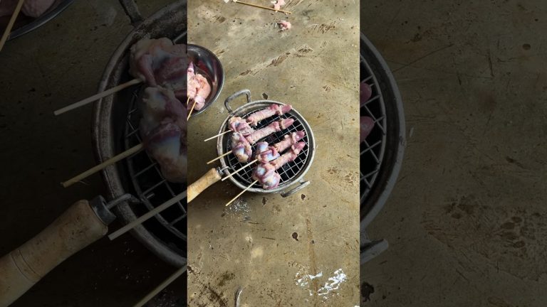 Bakar bakar ayam,kok aneh #cuttingskills #chicken #chickenrecipes #makanayam#short